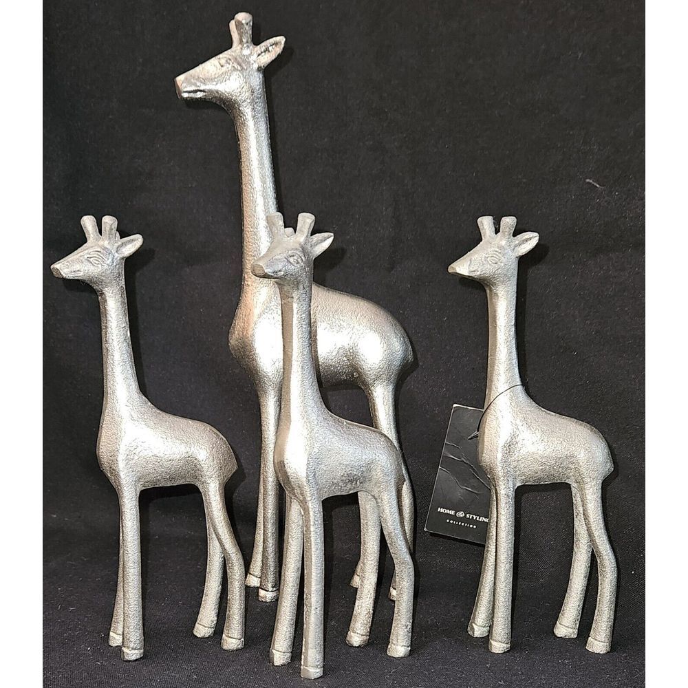 Lot of 4 H&S Collection Aluminum Giraffe Figurines Statue Decor Collection Metal